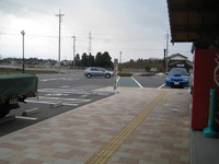 Medium_道の駅「恵みの里」大山きゃらぼく (35)s